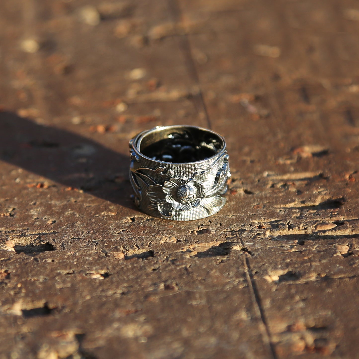 Vintage Style Embossed Flower Adjustable Silver Ring, Chinese Lotus Buddhist Mens Ring (S)