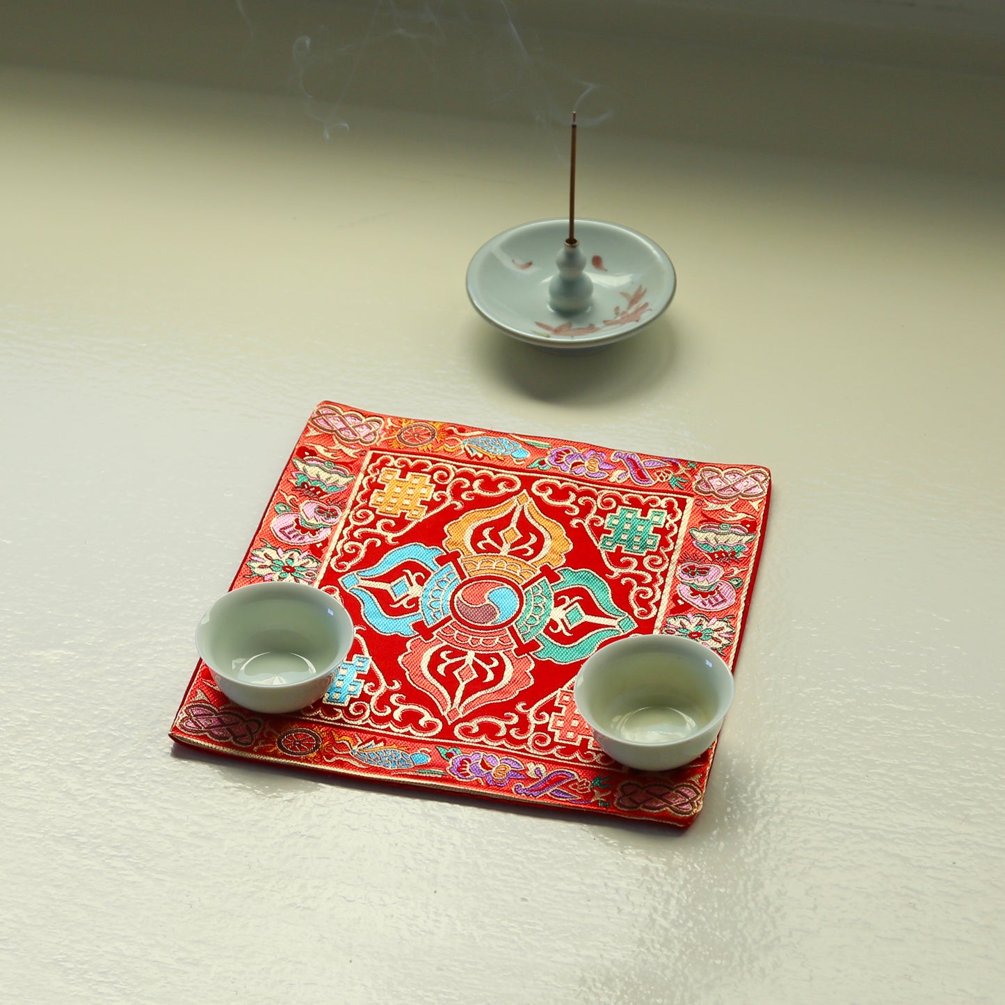 Tibetan Buddhist Cross Vajra Silk Brocade Shrine Table Cover Altar Cloth, 8”X8”, Red/Blue/Yellow