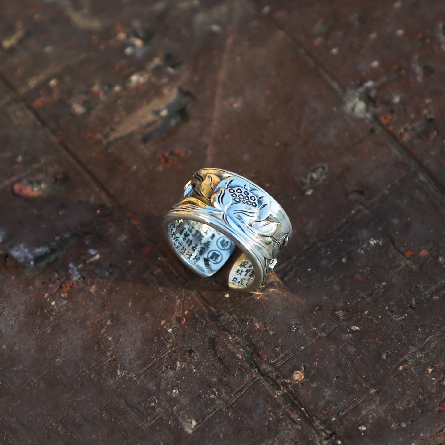 Shiny Glossy Lotus with Buddhist Sutra Adjustable Silver Ring, Tibetan Buddhist Ring, Om Ring (S)