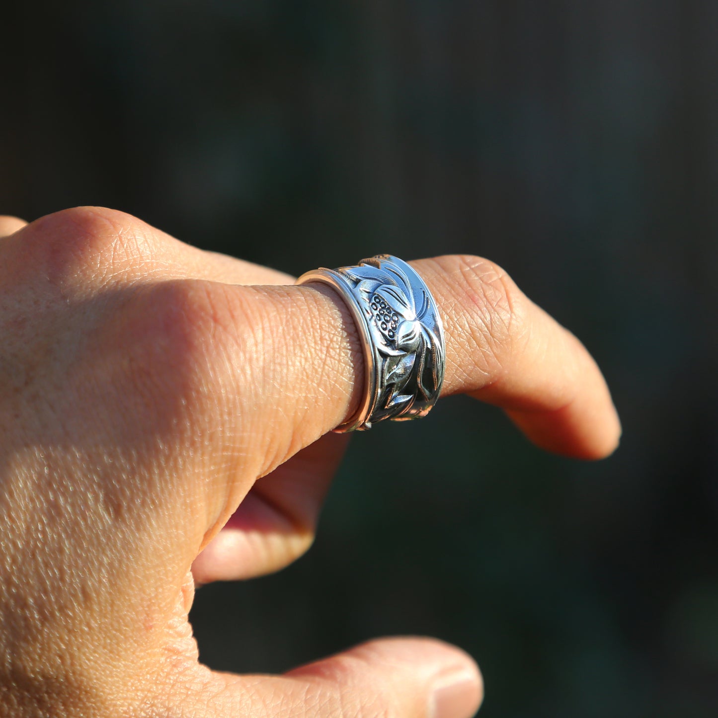 Shiny Glossy Lotus with Buddhist Sutra Adjustable Silver Ring, Tibetan Buddhist Ring, Om Ring (S)