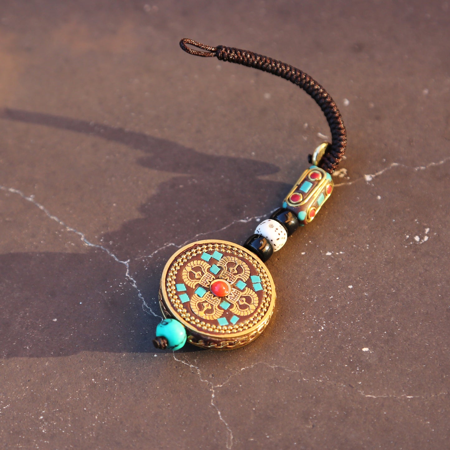 Tibetan Buddhist Vajra Protection Keychain Zipper Charm, Buddhism Rearview Mirror Charm, Chinese FengShui Car Charm Lanyard Keychain (R)