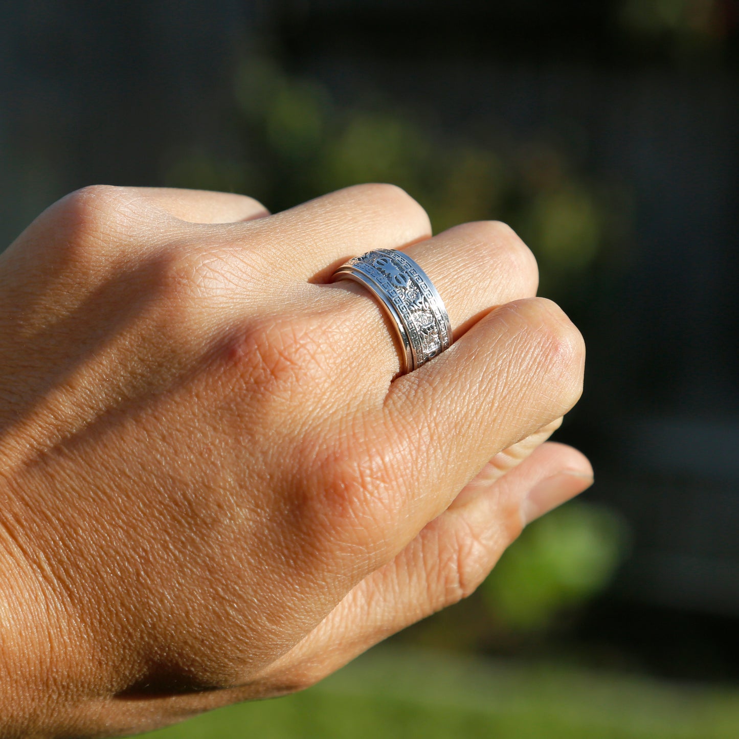 Tibetan Buddhist Symbol Vajra & Prayers Sterling Silver Spinner Ring, Mens Meditation Ring - ZentralDesigns