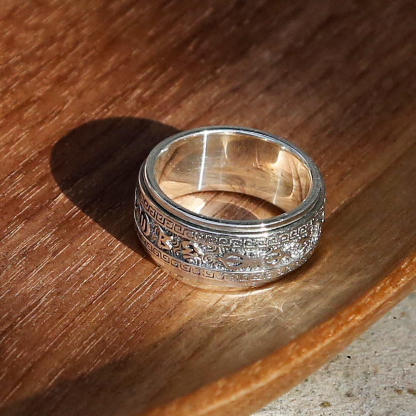 Tibetan Buddhist Symbol Vajra & Prayers Sterling Silver Spinner Ring, Mens Meditation Ring - ZentralDesigns