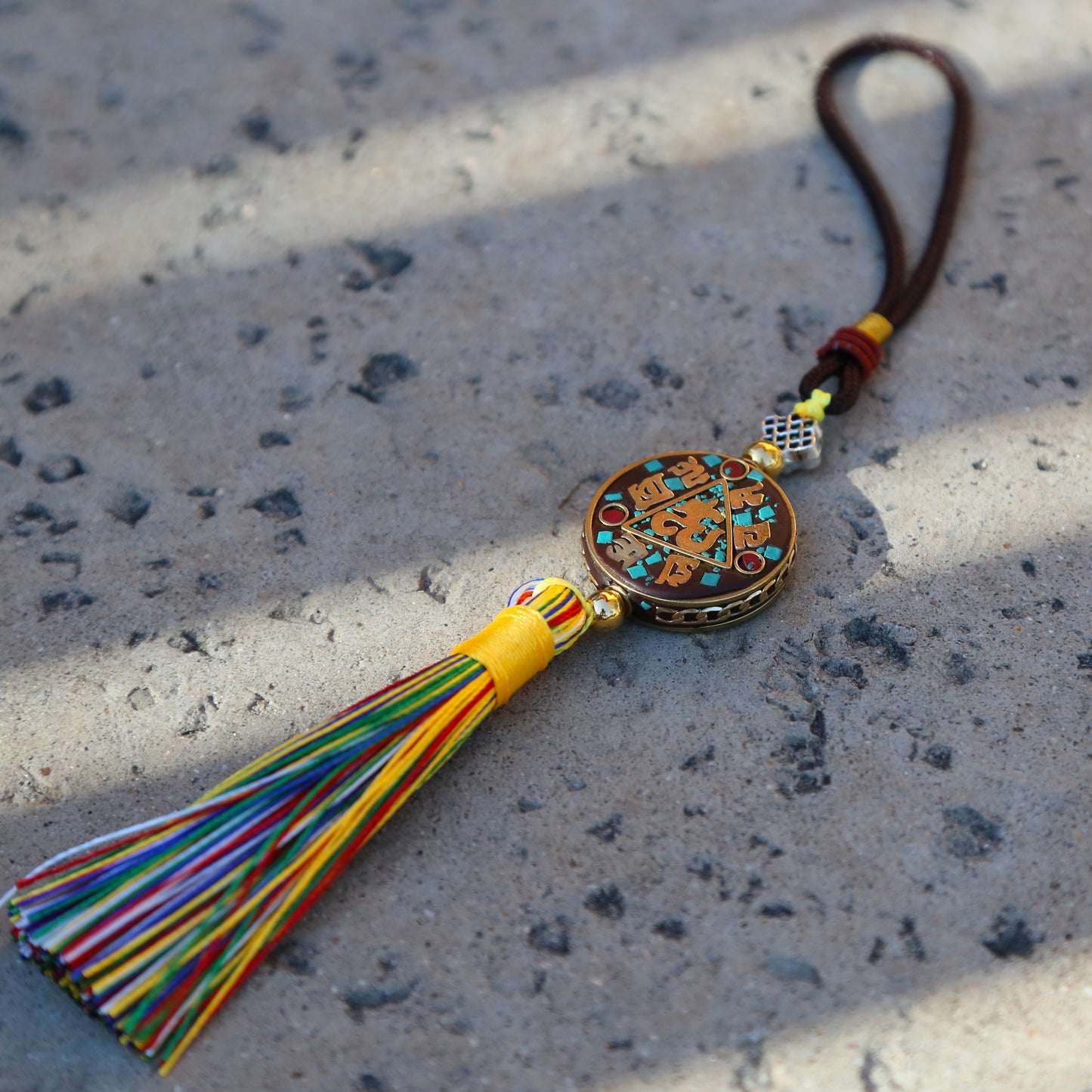 Tibetan Buddhist Om Prayer Symbol Color Tassel Keychain Zipper Charm, Om Buddhism Rearview Mirror Charm, Chinese FengShui Car Charm Lanyard Keychain (R)