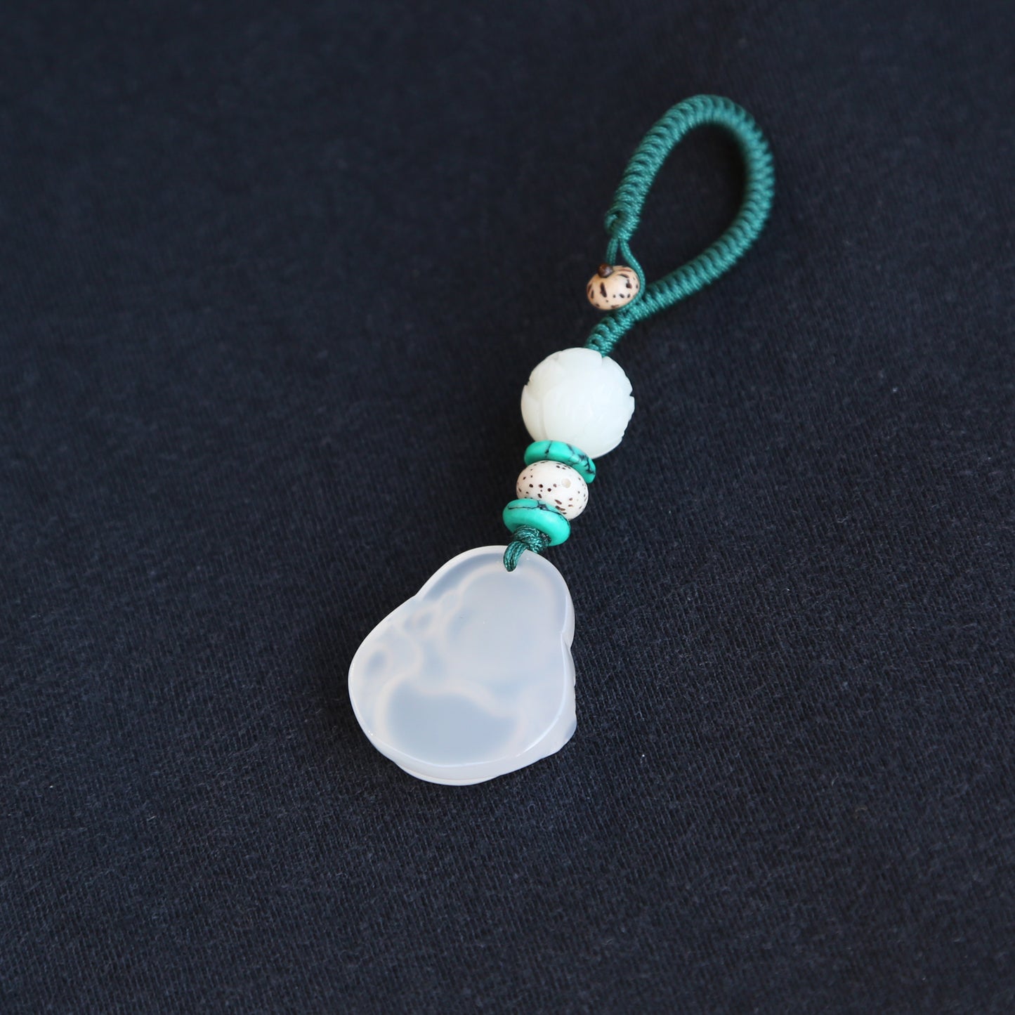 Carved Maitreya Buddha Keychain Lucky Bag Charm, White Jade-Look Resin Pendant Zipper Charm, Tibetan Buddhism Car Mirror Charm Lanyard (S)