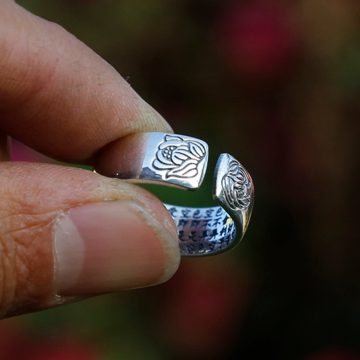 Praying Hand with Buddhist Sutra Sterling Silver Ring, Tibetan Buddhism Ring - ZentralDesigns