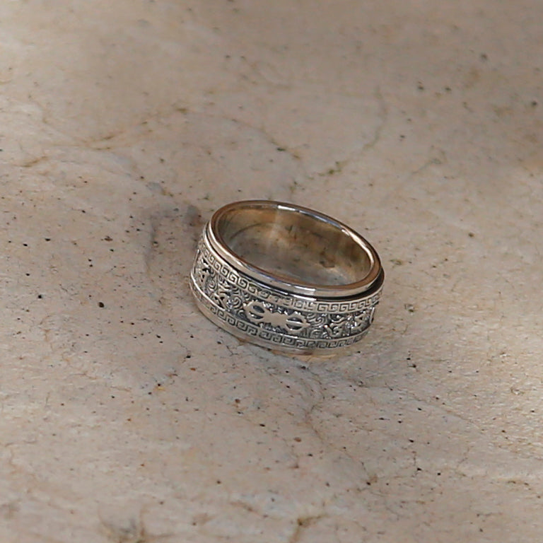 Tibetan Buddhist Symbol Vajra & Prayers Sterling Silver Spinner Ring, Mens Meditation Ring - ZentralDesigns