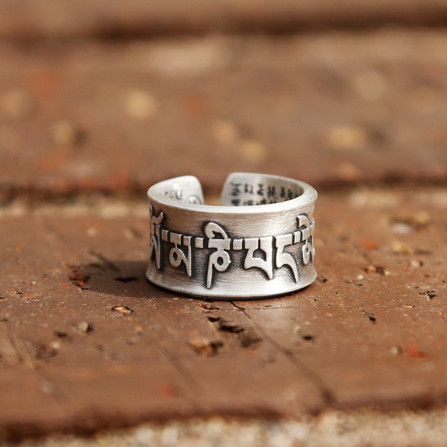 Vintage Style Tibetan Buddhist Prayers Adjustable Silver Ring, Buddhist Sutra Mens Ring - ZentralDesigns